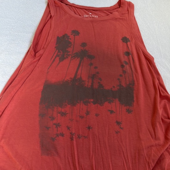 Tank Top - Picture 3 of 3